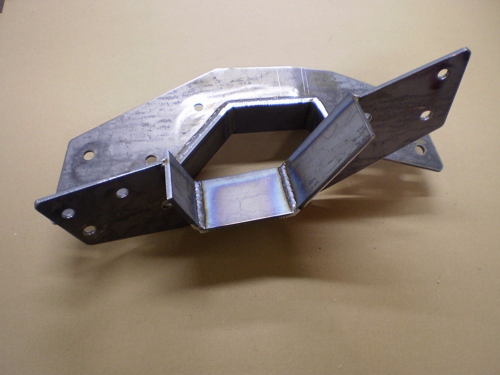 S10 Blazer Bolt In C Notch - Crooked Frame-