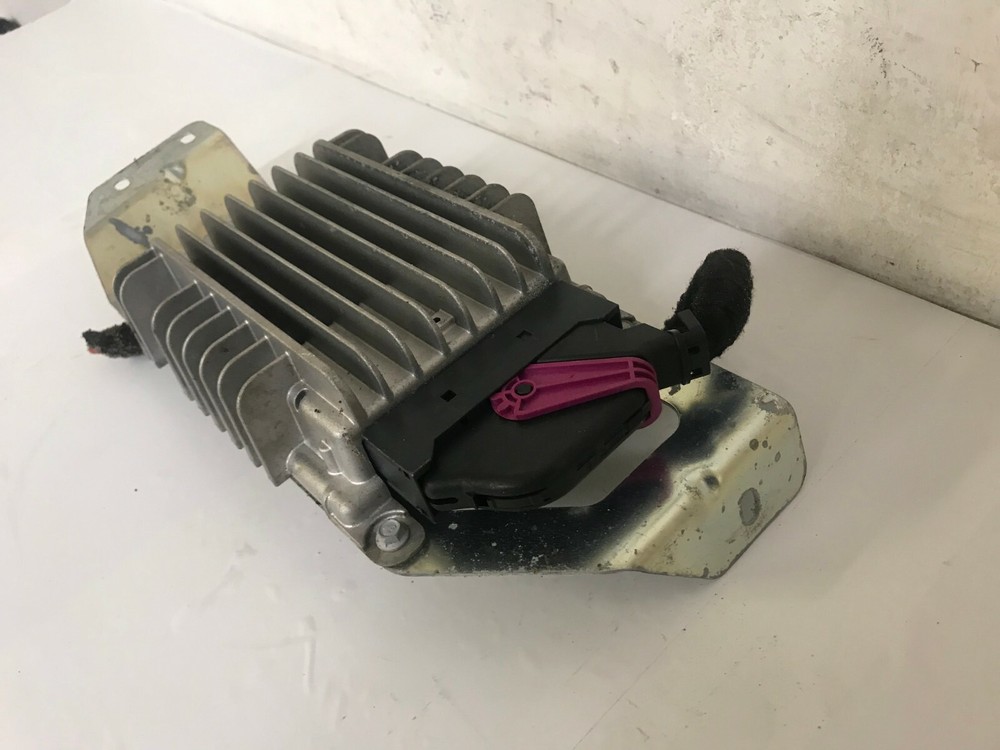 2007 -2012 ALFA ROMEO SPIDER AMPLIFIER 07-12