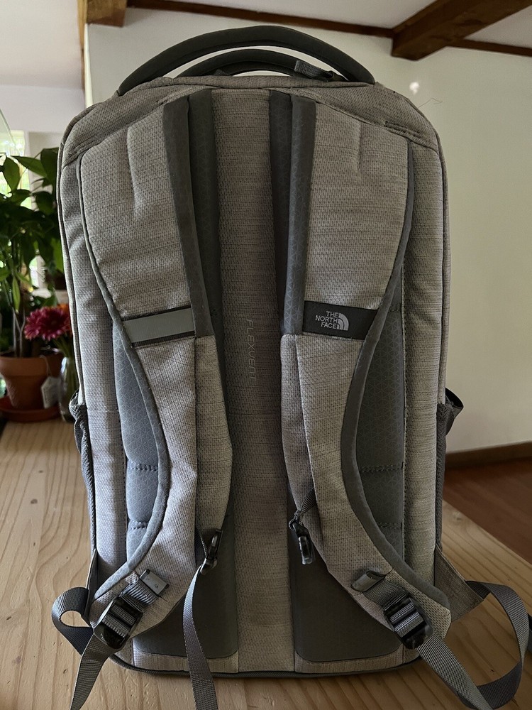 the north face vault backpack Gray