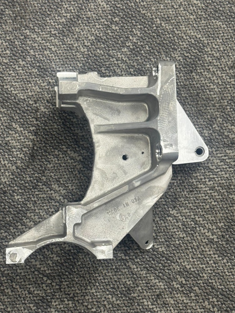 4313814 Cummins | Alternator Support