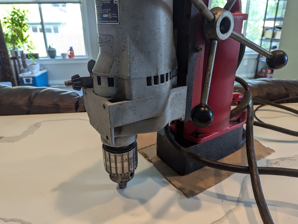 Milwaukee 4201 Electromagnetic Drill Press Base with 4262-1 Drill Motor
