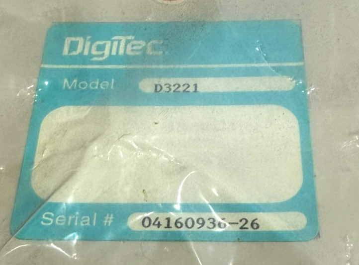 NEW DIGITEC D3221 PANEL METER 50/60HZ 115VAC