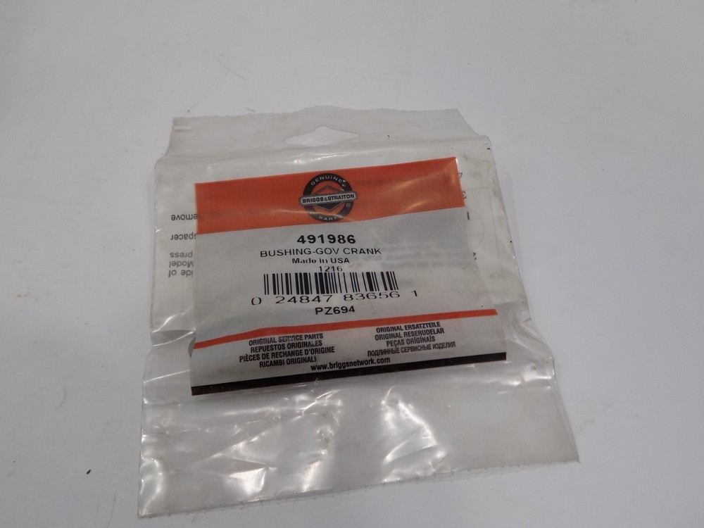 NEW GENUINE Briggs & Stratton 491986 BUSHING-GOV CRANK