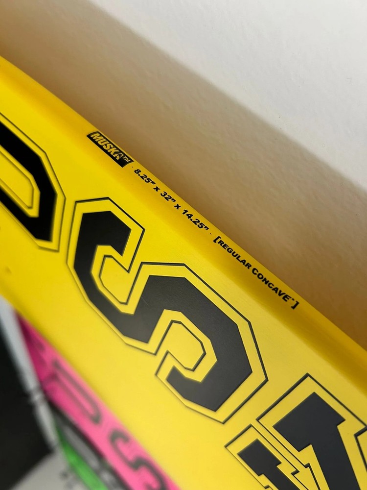MUSKA™ - [NEON/YELLOW] - 8.25" - SIGNED
