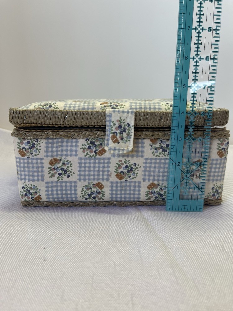 Padded Sewing Box With Plastic Tray. Hook and loop Closure Beautiful Condition