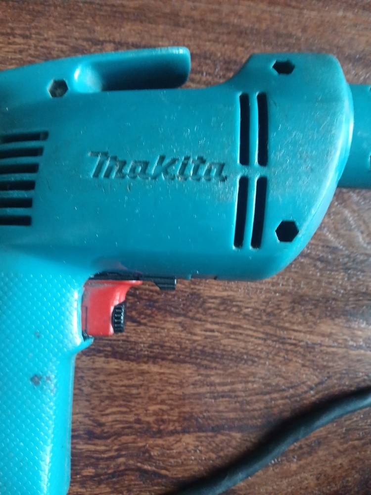 Makita Drill 10mm DP3720 Variable Speed Corded Drill