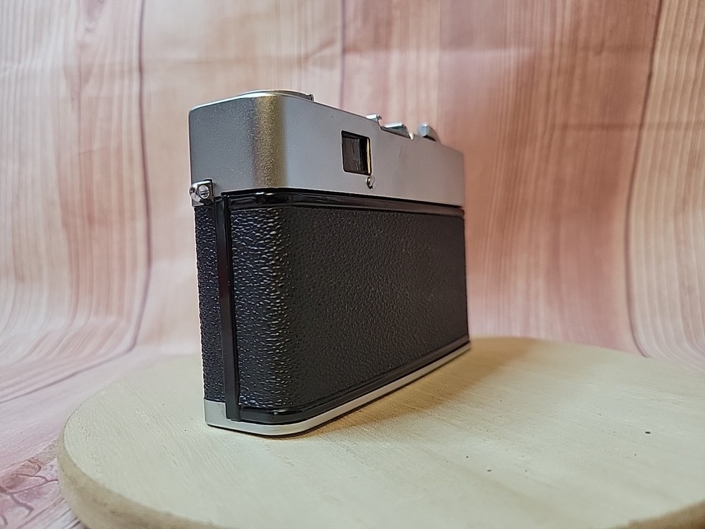 Vintage Wards XP500 35mm Camera