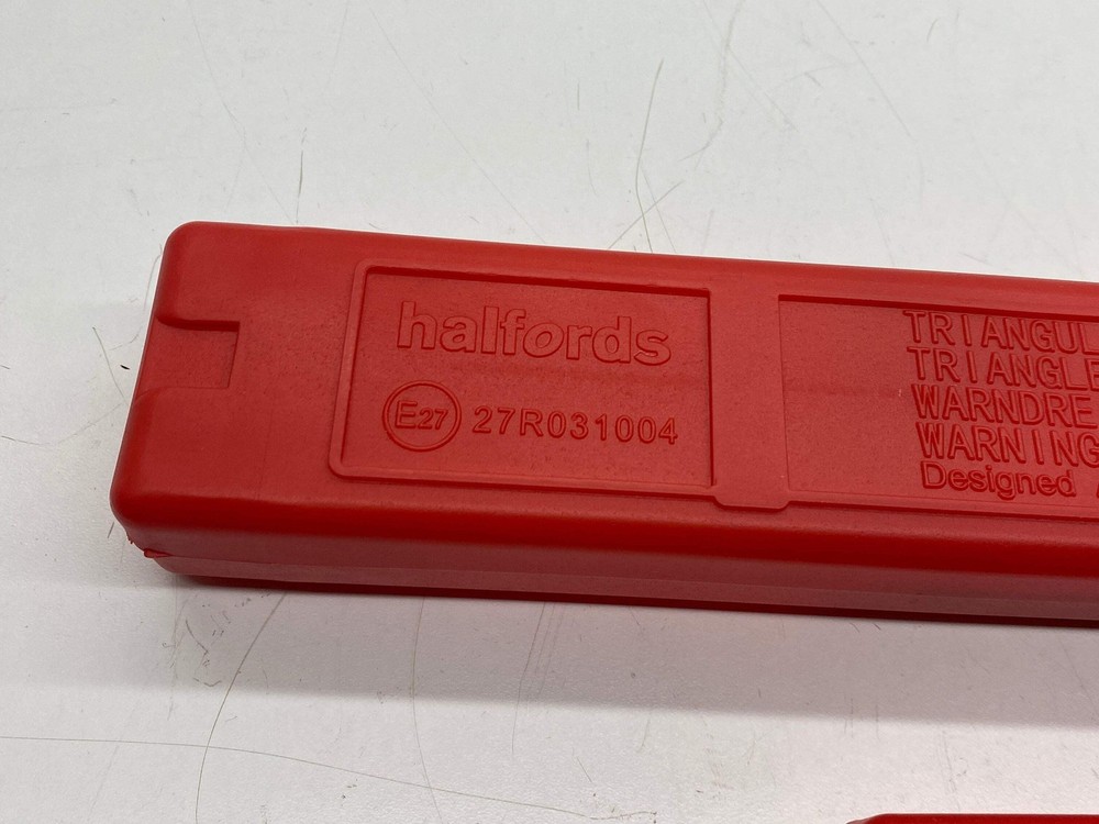 Mercedes X Class warning triangle X250 2018