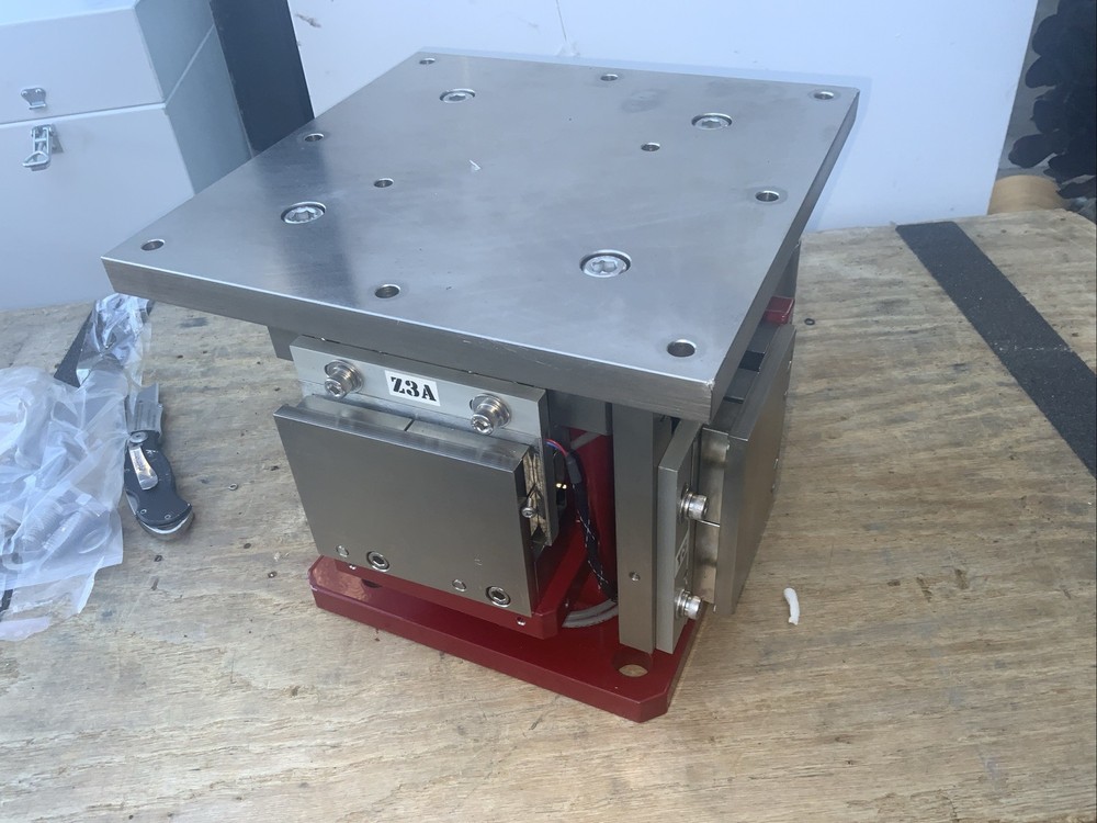 Integrated Dynamics Engineering 504.000 active vibration isolation modules