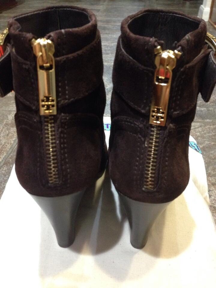 tory burch boots size 6