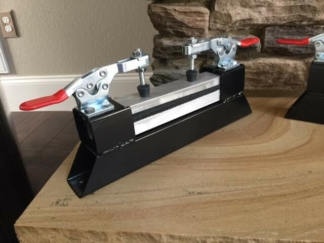 Fiber Optic Splicing Clamp- Mounts to table