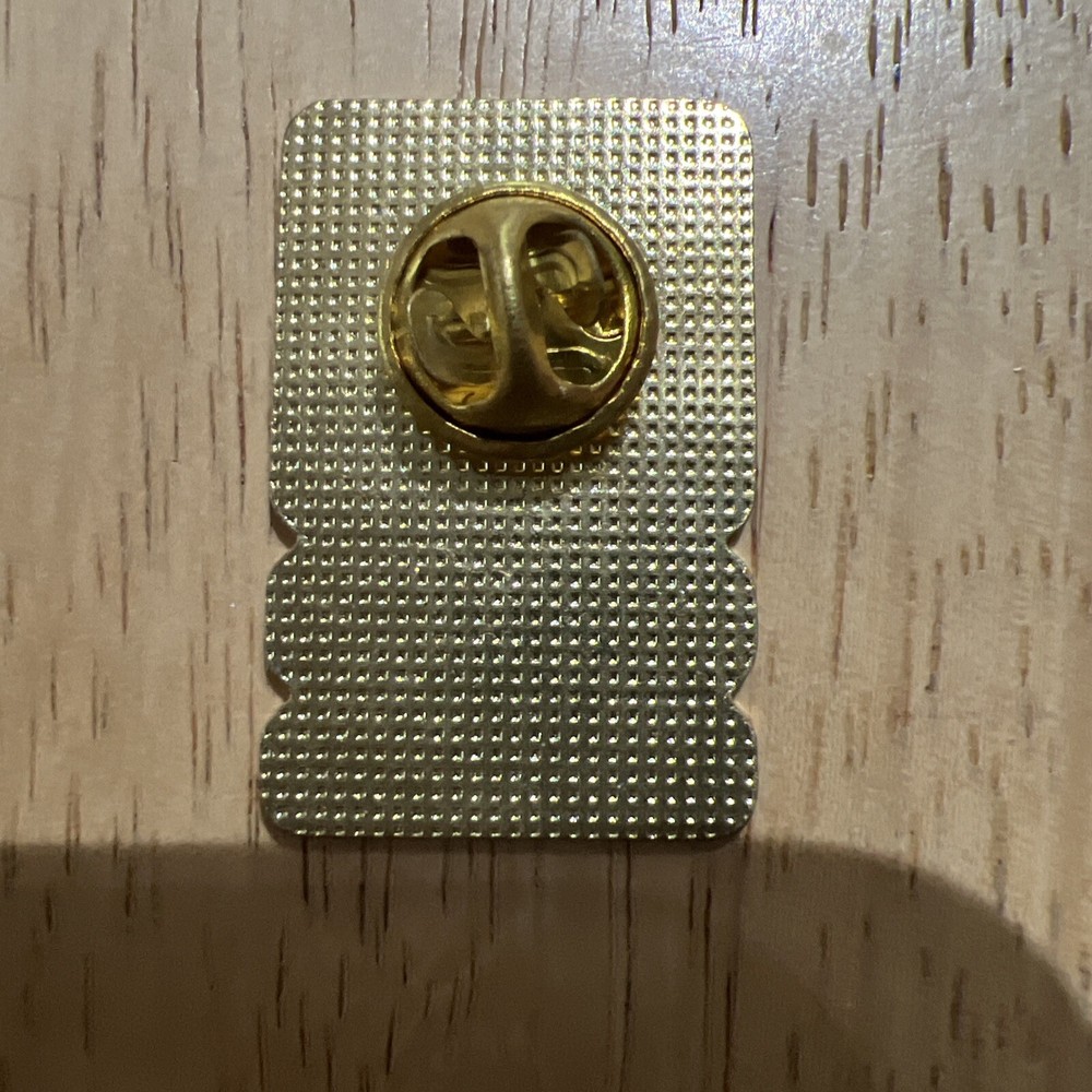 U. S. Army White Star Army Strong Pinback.
