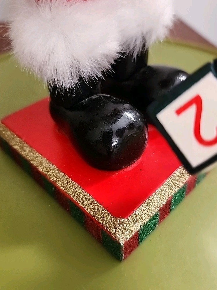 Vintage Countdown To Christmas Santa Nutcracker With Christmas Tree 17" EUC