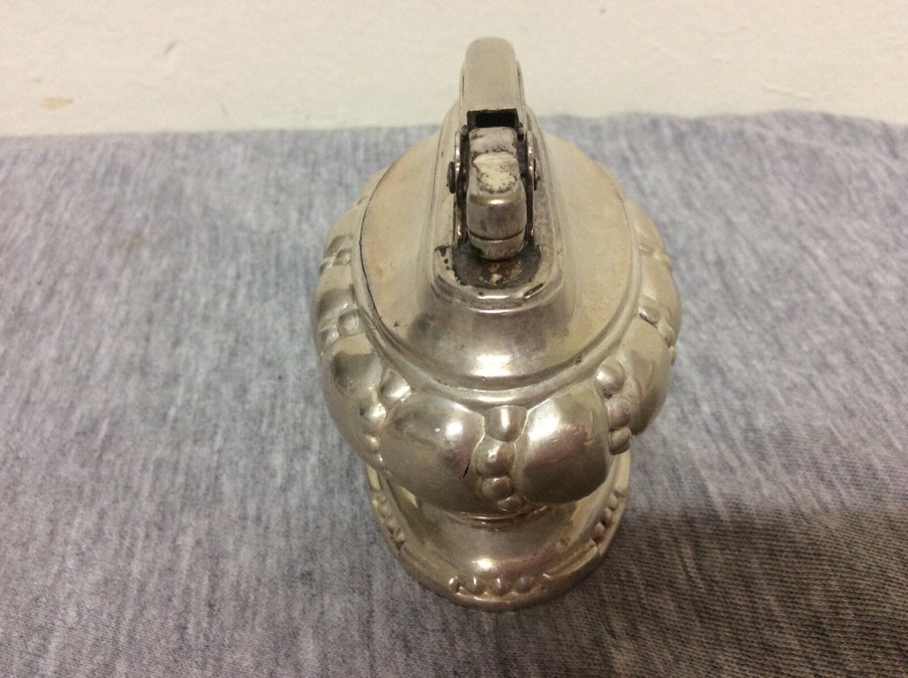 Vintage Ronson Crown Silverplated Tabletop Cigarette Lighter