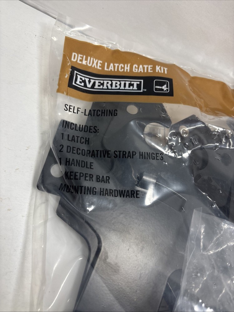 Everbilt Black Deluxe Latch Gate Set.. 8in Hinges