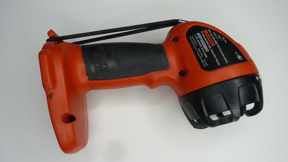 Black & Decker FIRESTORM 14.4V Cordless Work Light Flashlight FSL144 TESTED