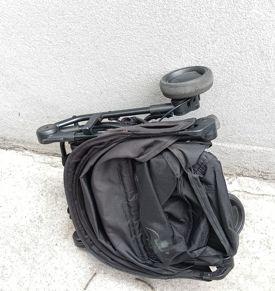 Mountain Buggy Nano Stroller Black in good condition