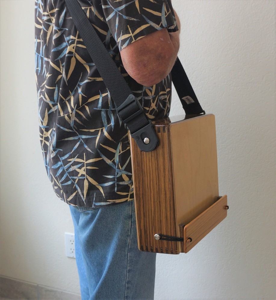 Rodilla Cajon...Walnut Model 12"