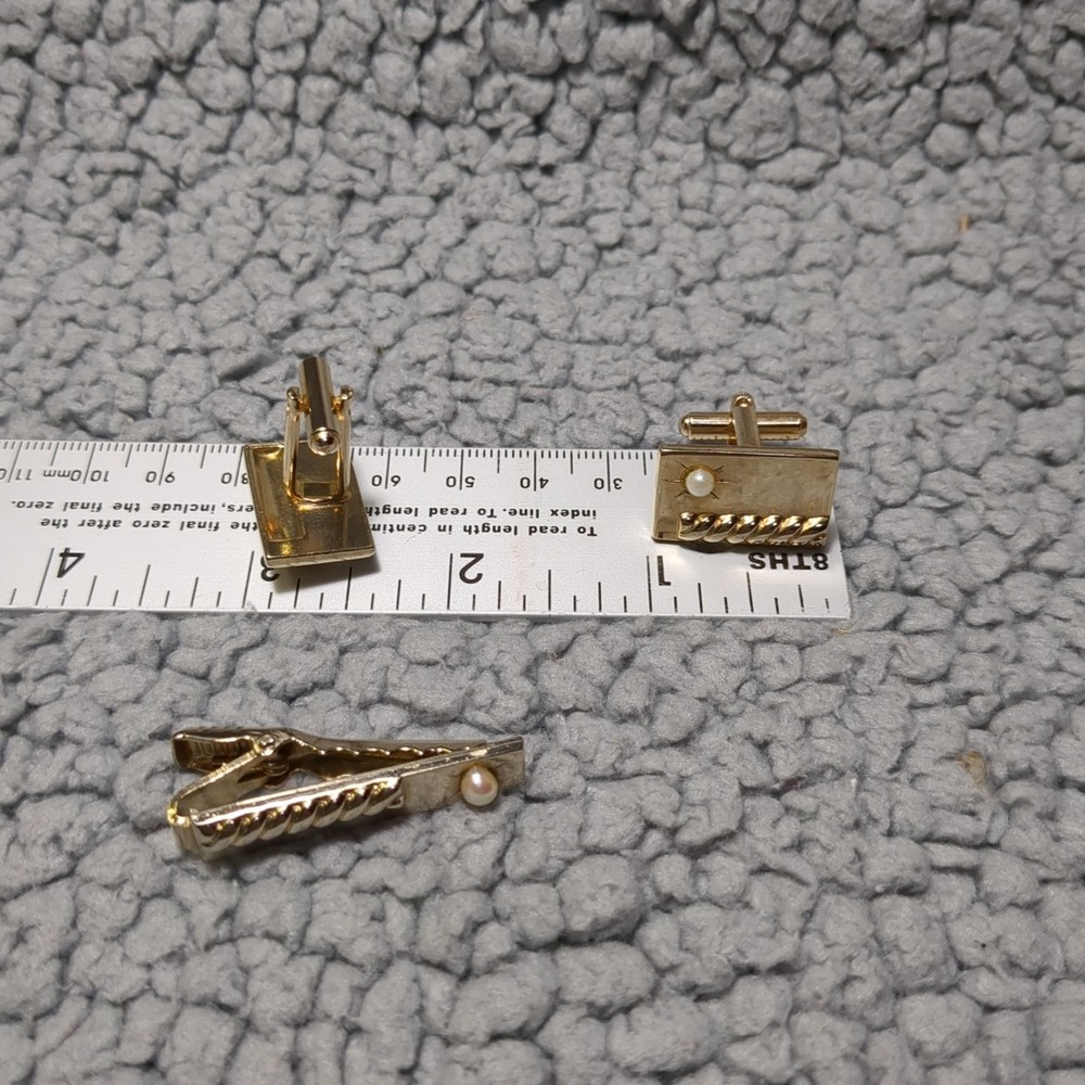 Vintage Cufflinks And Tie Clip