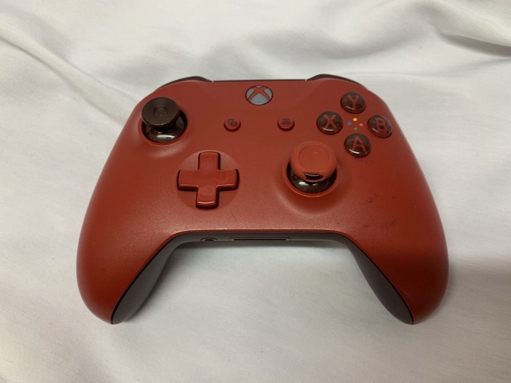Microsoft Xbox One Wireless Controller - Red! Works Great! Ships Free!