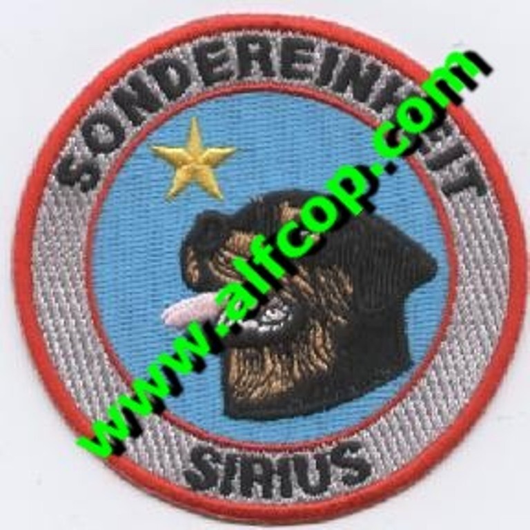 SUITZERLAND POLICE FORCE PATCH K-9 UNIT POLICIA