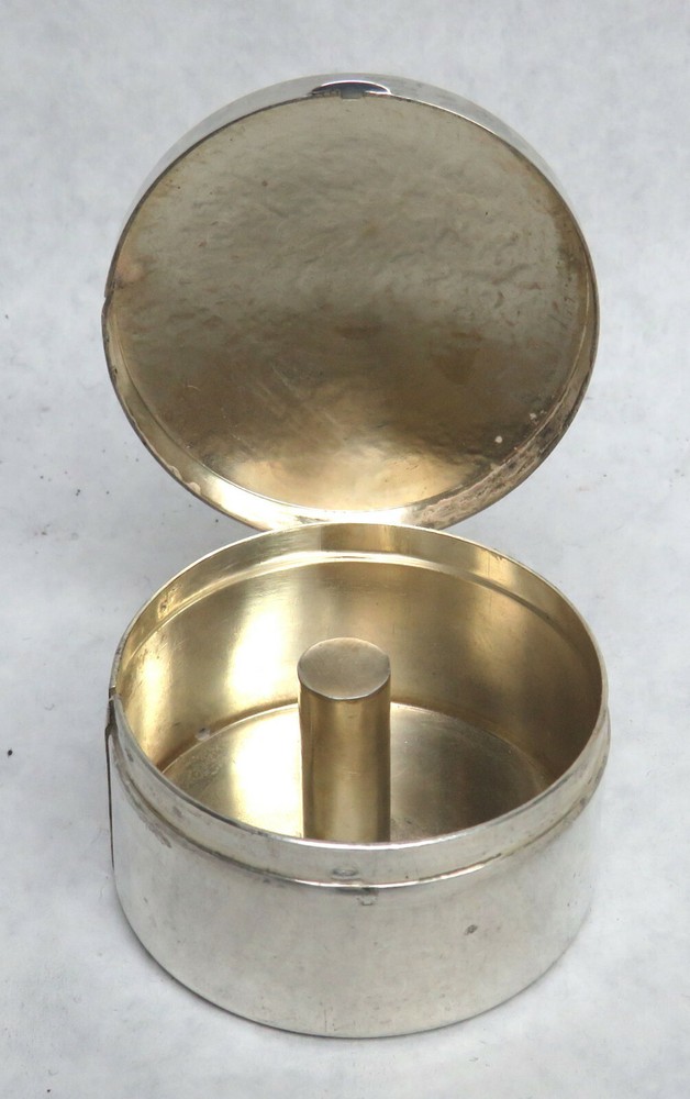 VINTAGE STERLING SILVER 2" STAMP BOX