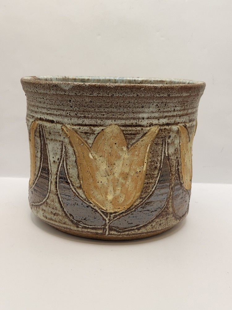 Barna Stoneware Pottery Planter Tulip Pattern Signed