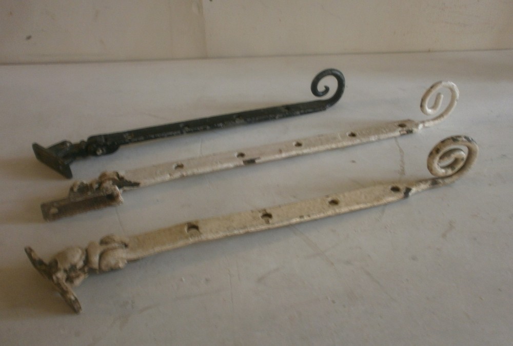 Antique curly end window stay
