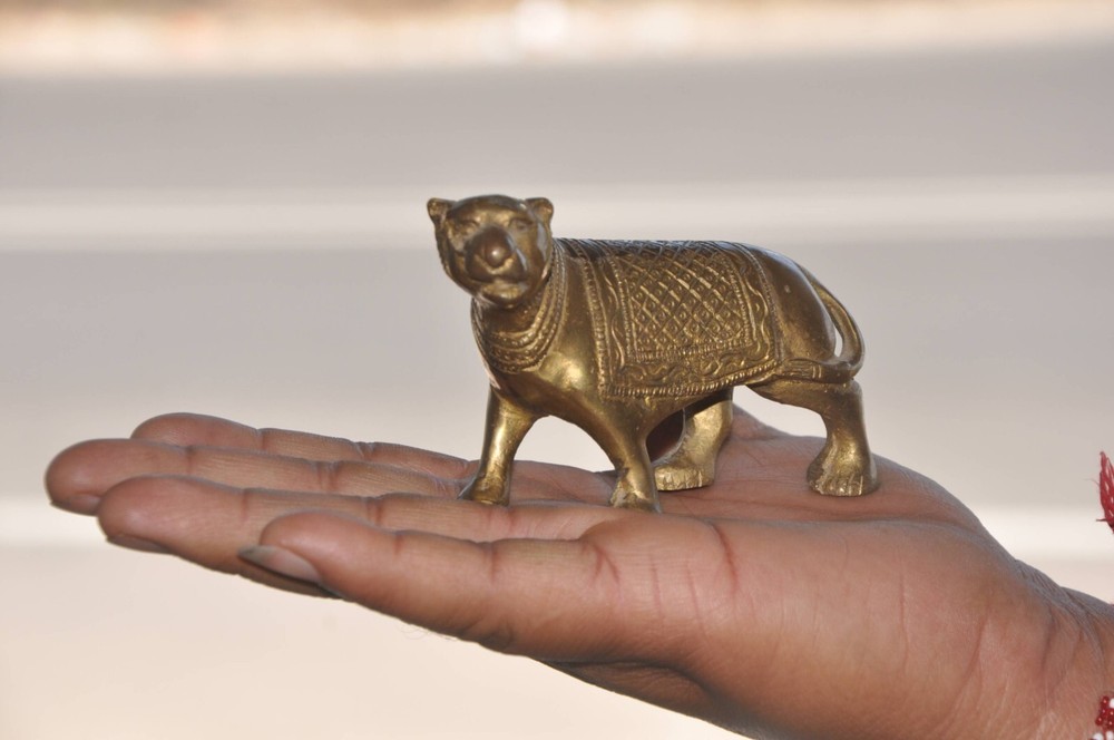 Vintage Brass Handcrafted Engraved Solid Heavy Lion Figurine