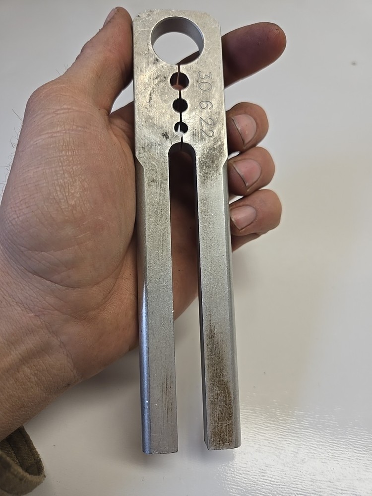 Davidson Bullet Puller, Plier Style, .30, 6MM and 22 Caliber.
