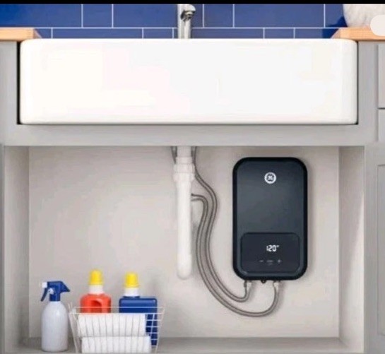 GE 8kW Tankless Electric Water Heater 240V Digital Control Open Box