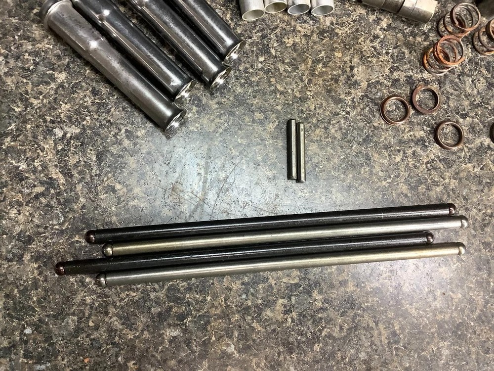 12 Harley Road Glide FLTR FLTRX Push Rods & Filter 440