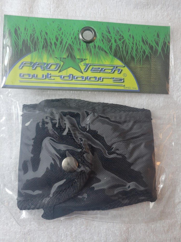 Pro Tech Outdoors Black Nylon Handcuff Case (B5)