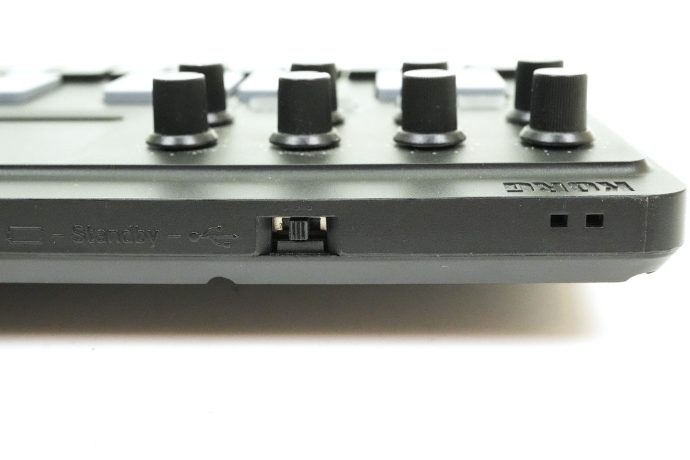 Korg nanoKEY Studio Wireless MIDI Keyboard Controller Bluetooth USB Tested