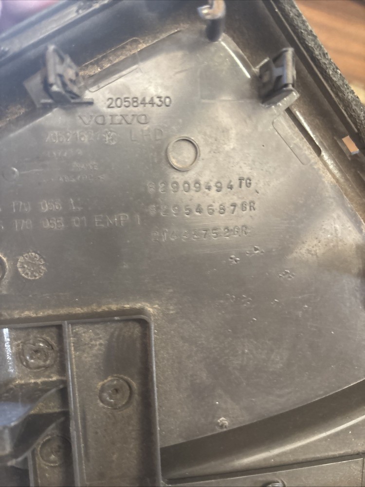 Volvo VNL Dash Panel | P/N 20584420 Pulled Off A 2015 VNL