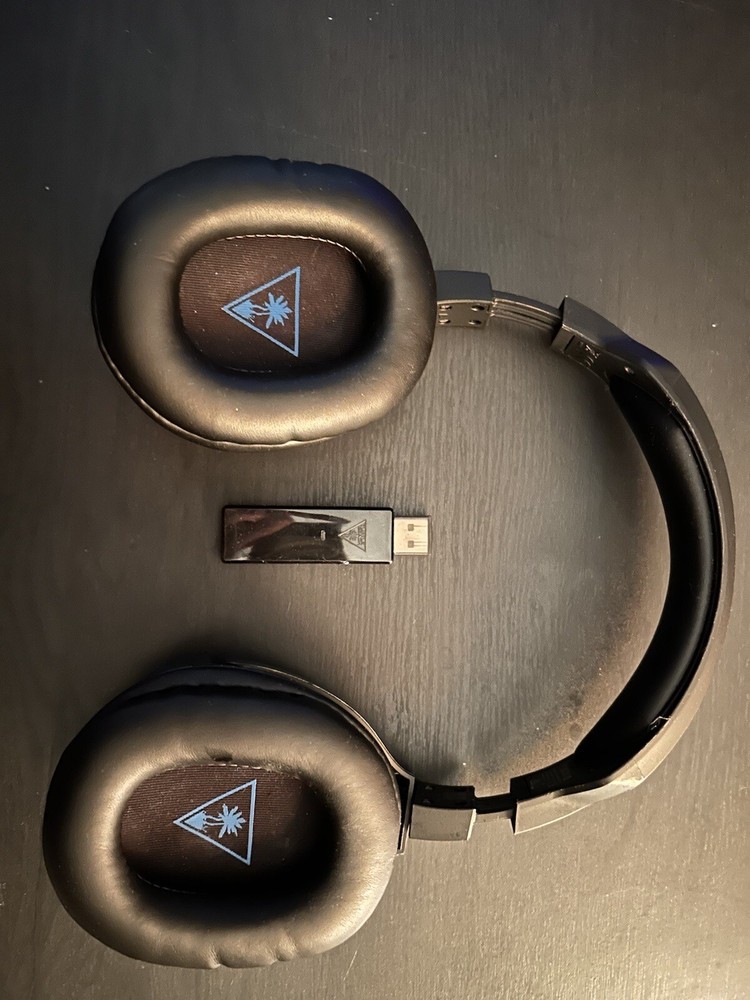 Turtle Beach 700 Gaming Headset, PS4/PS5, Generation 1