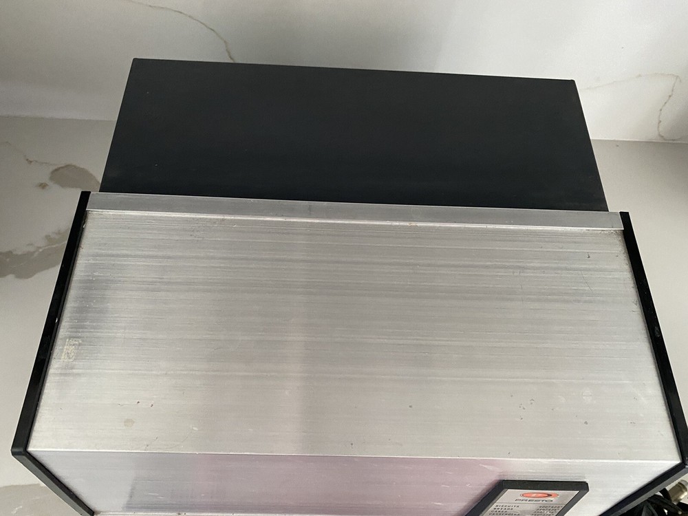 Vintage Automatic Presto Electronic Control Master Oven Model KL02-A