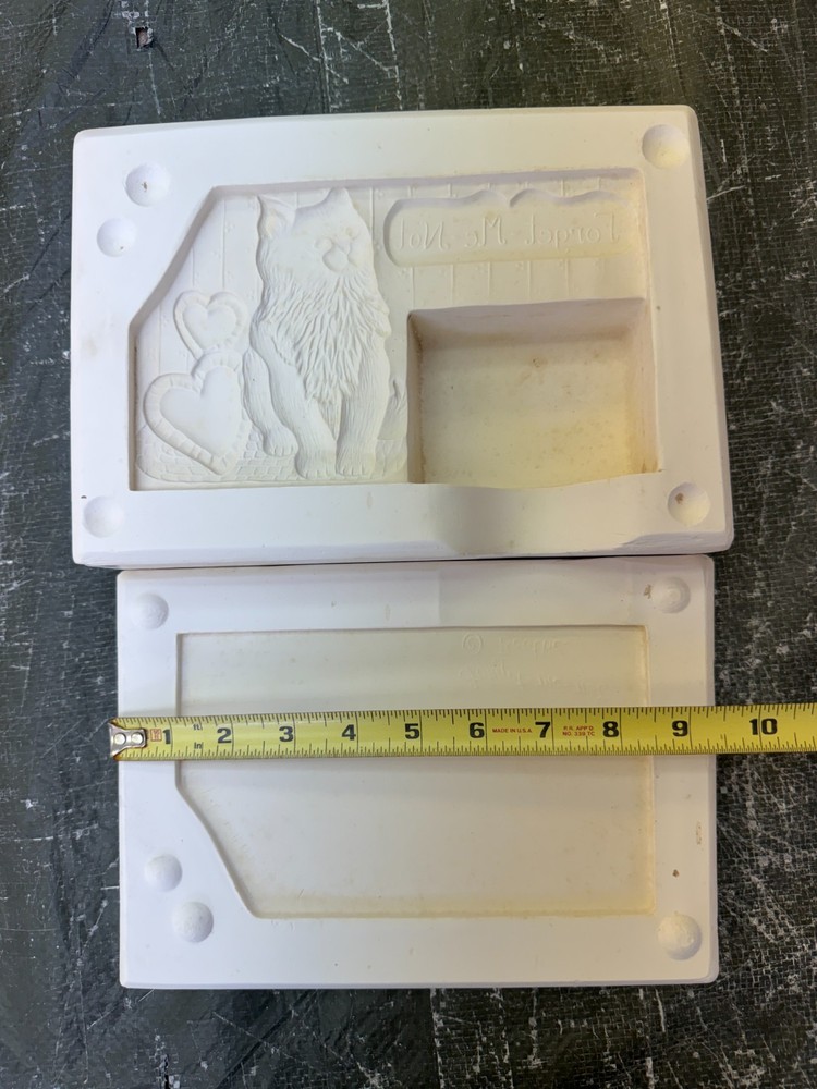 VINTAGE BOOTHE CERAMIC MOLD #293 FORGET ME NOT KITTEN