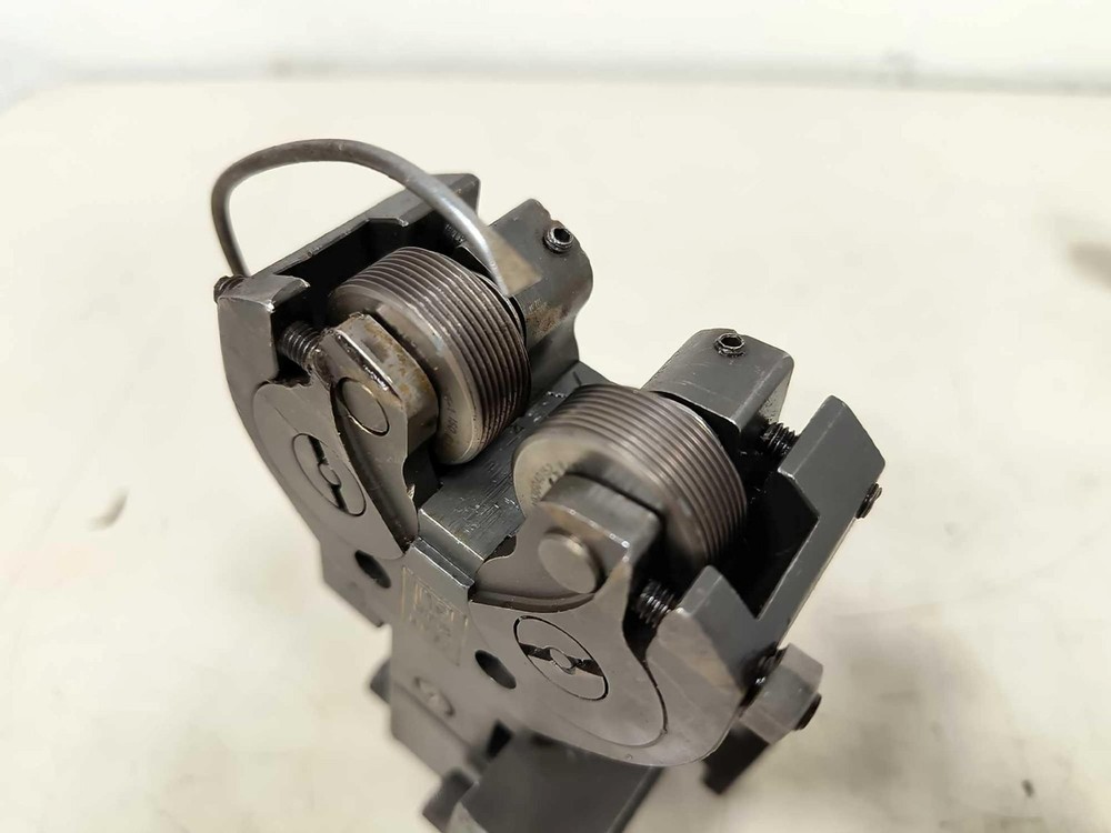 Reed B8 Thread Rolling Head Attachment with Assorted Thread Roll Dies B&S