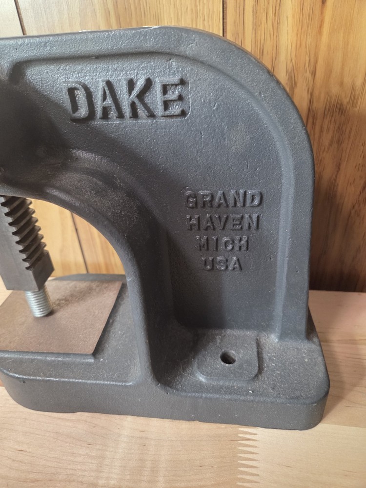 Dake Single Leverage Arbor Press 1 ton Capacity Made In USA MISSING HANDLE