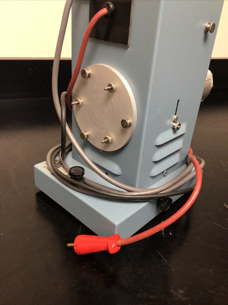 Kratos Light Source LH 150/1S