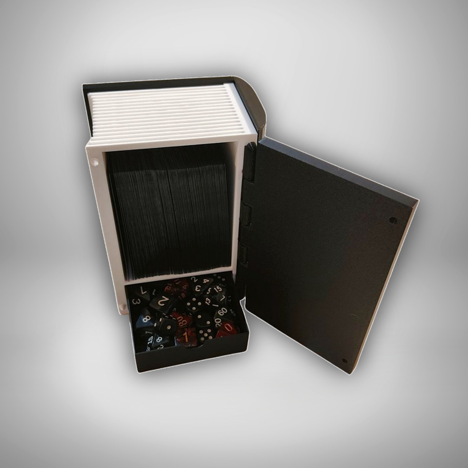 Berserk Deck Box / Dice or Jewelry Box