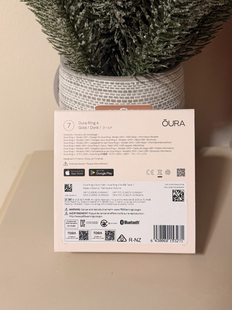 Oura Ring 4 Gold - Size 7