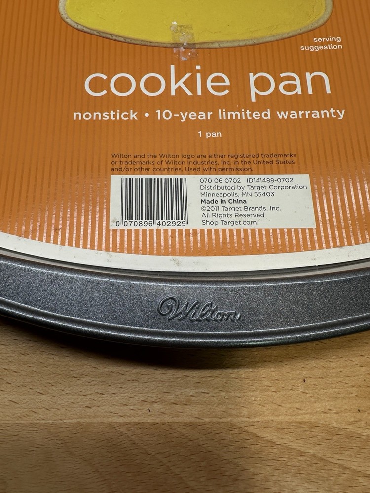 Halloween Wilton Candy Corn Shaped Nonstick Cookie Pan NWT 2011 Target NOS FALL