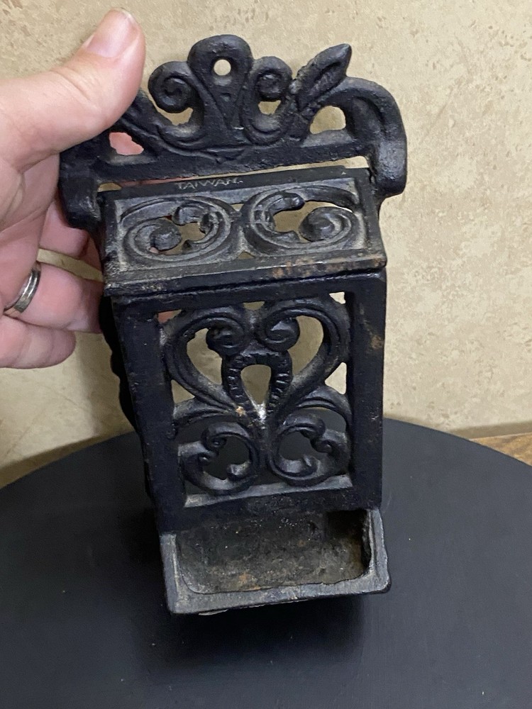 Vintage Style Cast Iron Wall Mount Match Holder Ornate Scrollwork Taiwan Rustic