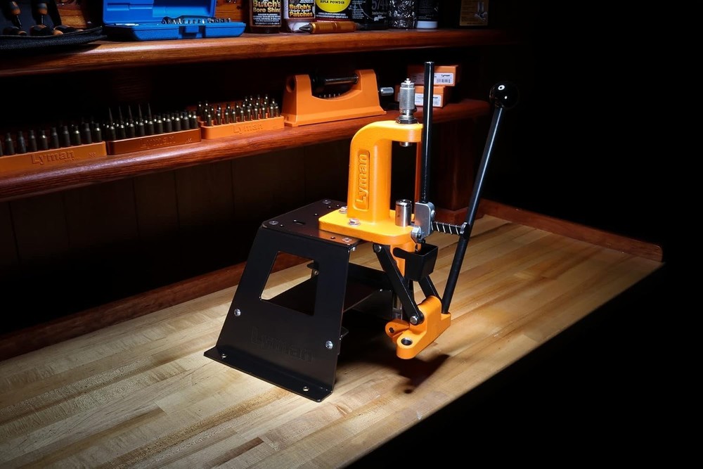 Universal Press Stand