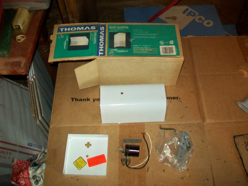 1 Of Thomas # DY6290 One Light Bracket Bath Lighting White