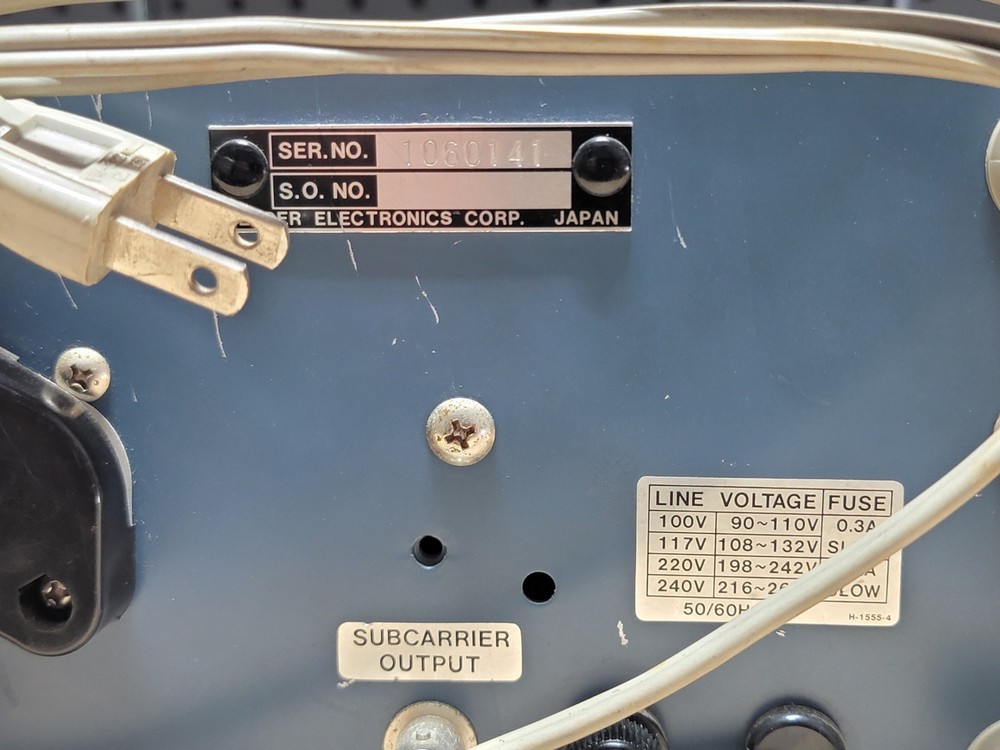 Leader Model LCG-396 NTSC Pattern Generator POWERS ON! *READ BELOW*