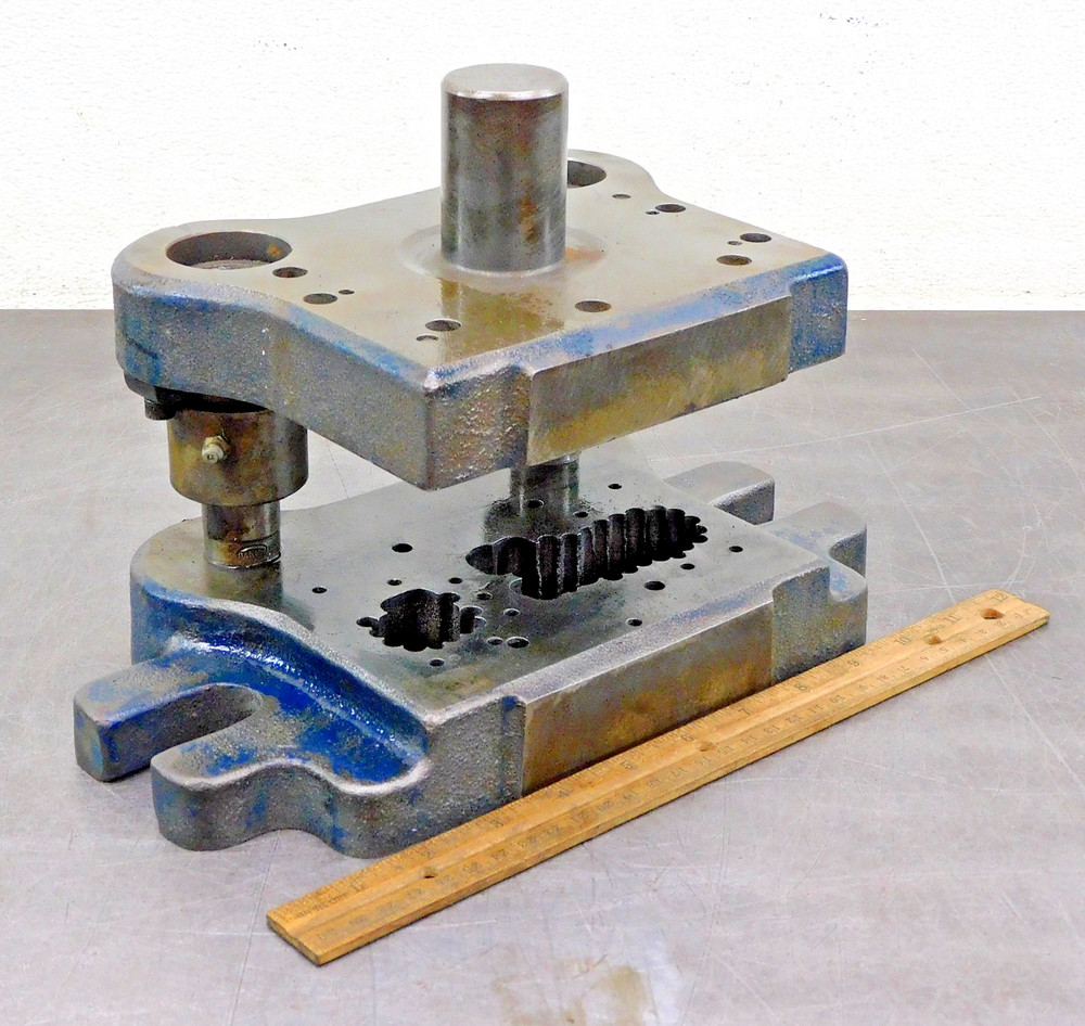 Danly 0604-D1 Precision Die Set Pneumatic Punch Press