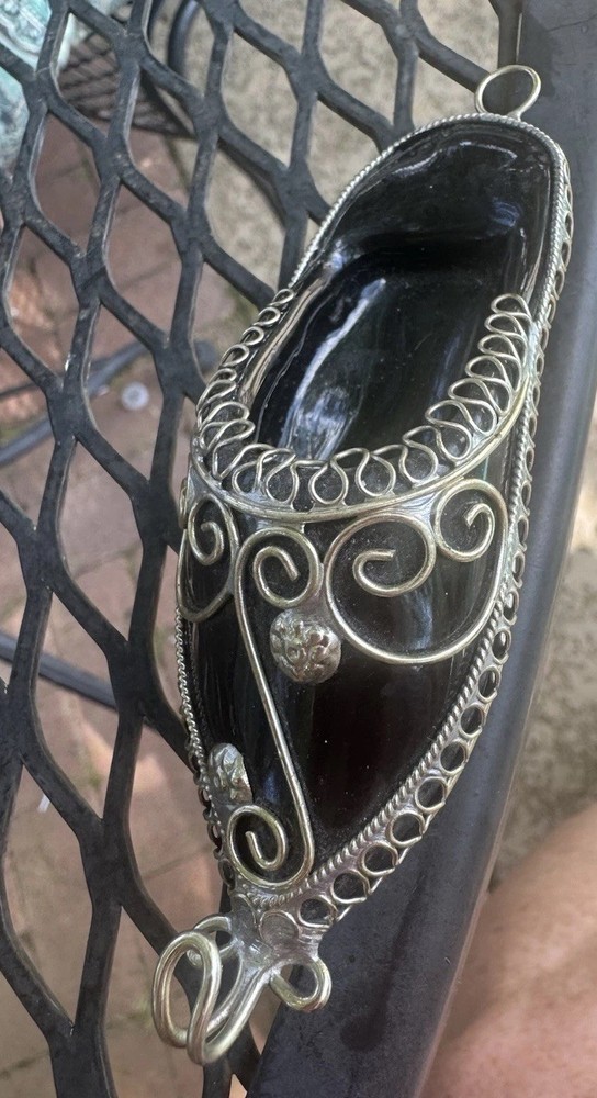 Moroccan Stoneware Silver Wire Overlay Shoe Slipper Wall Pocket Black With Hook